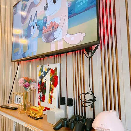 Moa Pasay, Shore 3 Tower 4 1Br With Balcony, Netflix, Disney And Console Game